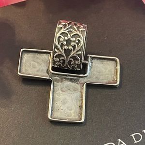 Silpada S1514 Sterling Silver Cross Pendant